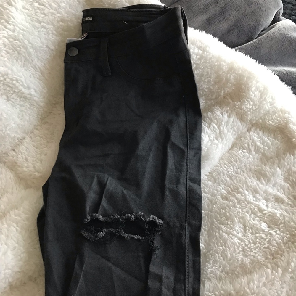 Gray Ripped Jeans - Picture 3 of 3